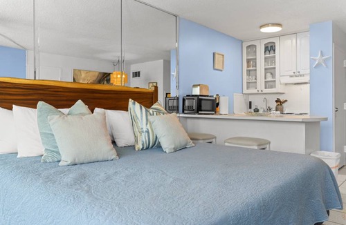 Panama City Beach Condo | 84 m² Condo ∙ 1 bedroom ∙ 4 guests