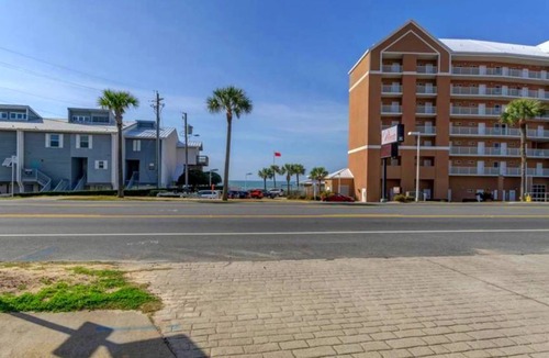 West Panama City Beach House | 88 m² House ∙ 3 bedrooms ∙ 7 guests