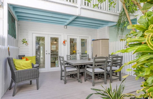 Bahama Village House | 89 m² House ∙ 2 bedrooms ∙ 6 guests