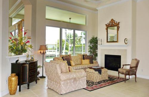 Marco Island House | 931 Hyacinth Court