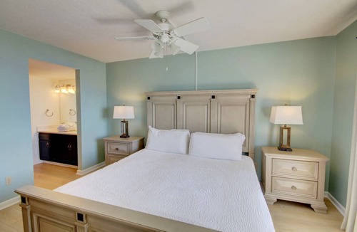 Harold Condo | 97 m² Condo ∙ 2 bedrooms ∙ 6 guests