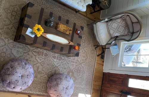 Taylor Cottage | A 5 star Cottage in a very cool country setting in Plein Air