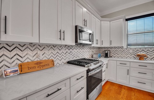 Chalmette House | A Cozy Getaway From a Long Day!
