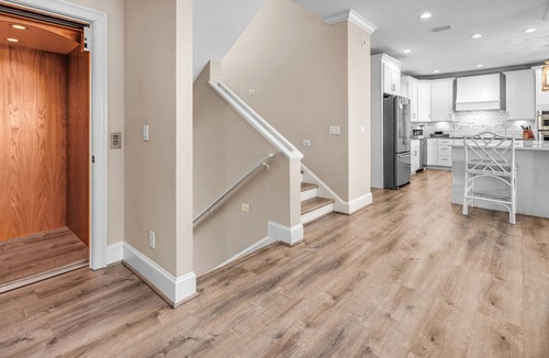 East End House | A Dream to Sea, beach-front, private pool, dog friendly
