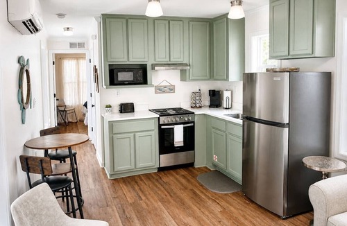 Ocean Springs House | A Peaceful Pearl — Walkable Downtown Ocean Springs