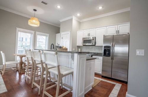 Hollywood Beach House | A Pirate Looks at 40!