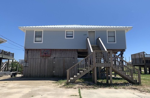 Silver Cay House | A quaint beach house located in Dauphin Island's Silver Cay.