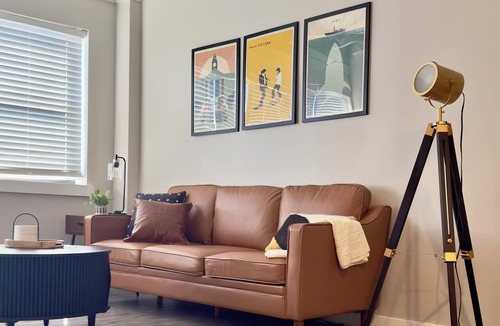 Central Business District Apartment | Above it All-downtown, gym, free parking, cruise, Mardi Gras, cozy, stylish