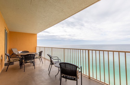 Lower Grand Lagoon Condo | Absolutely stunning 2 bedroom 2 bath at Treasure Island. KING BEDS BOTH ROOMS