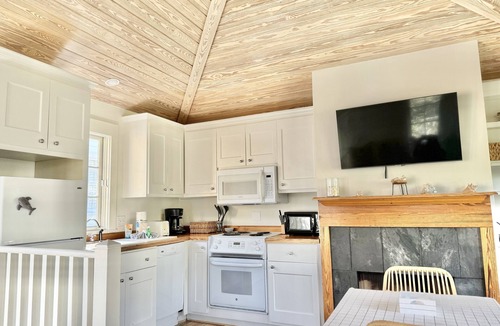 Seaside House | Across from Pool and Short Walk to Beach in Seaside, Fl + 2 Adult Bikes!