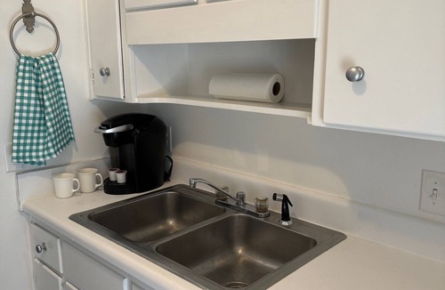 Gulf Breeze House | Affordable Townhome in Gulf Breeze Florida is ready for guest.