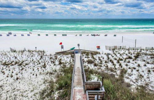 Fort Walton Beach House | All Decked Out
