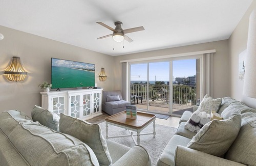 Miramar Beach Condo | Amalfi Coast 324D - Gulf View, Community Pool, Tennis, Beach Service Included!