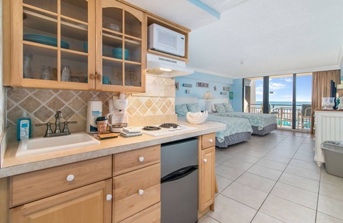 Daytona Beach Shores Apartment | Amazing Freshly Updated Ocean Front Studio! Sleeps 4! SUMMER MEGA SALE!