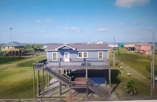 Port Bolivar House | Amazing Gulf Views, short walking distance to beach