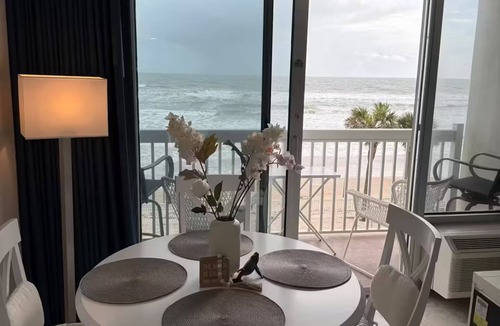Ortona Park Condo | Amazing New Ocean View Beachfront Entire Apartment