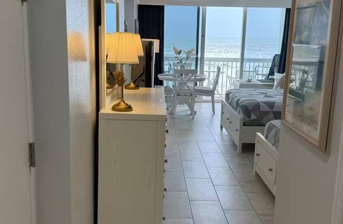 Ortona Park Condo | Amazing New Ocean View Beachfront Entire Apartment