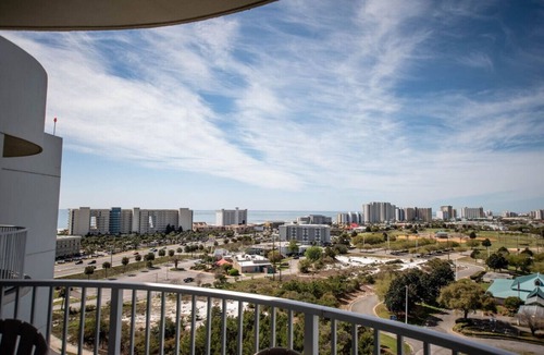 Indian Bayou Condo | Amazing Pools/Tennis/Playground in Destin,FL!