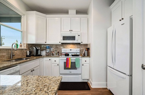El Lago House | Amazing Waterfront Views of Kemah Boardwalk 3B3B