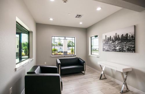 Northside Hotel | Americas Best Value Inn & Suites Northeast Houston Downtown I-610
