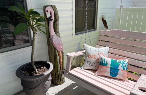 Abbeville Bed & Breakfast | Amy’s Poolside Retreat