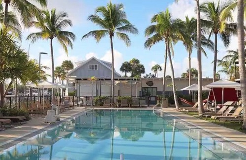 Key West Boat Rental | Antique trawler 2-bedroom boat in phenomenal Key West