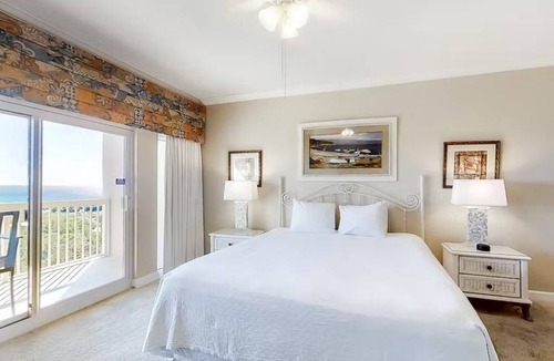 Four Mile Village Apartment | Apartment ∙ 2 guests