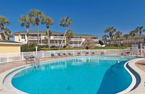 Holiday Isle Apartment | Apartment ∙ 2 guests