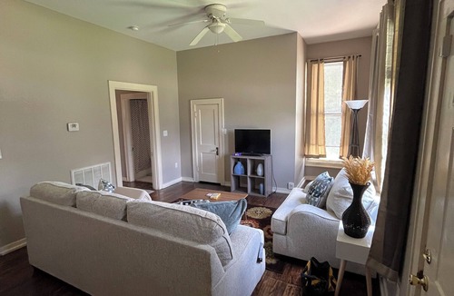 Pettaway Apartment | Apartment in SOMA!
