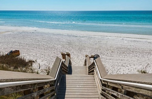 Seagrove Beach Apartment | Apartment ∙ 1 bedroom ∙ 4 guests