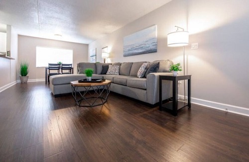 Beach Park Apartment | Apt 106 Westshore South Tampa Apt