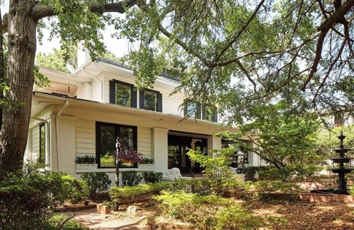 Crestline Heights Apartment | Apt3@EdenBrae- Featured in Birmingham Magazine