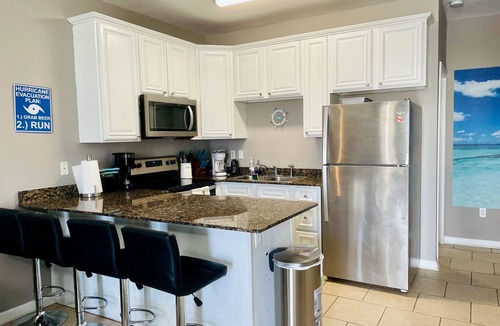 Gulfport House | Aqua Beach House, Sleep 8, Swim Pool, Gated - C