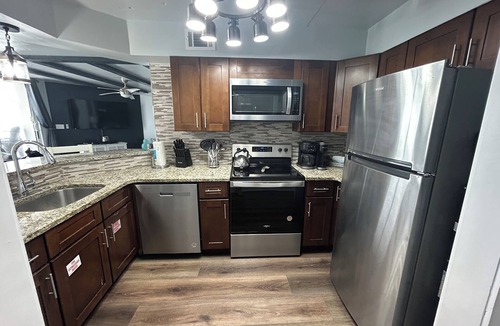 El Centro Beach Condo | Aqua Vista Gulf front with room off balcony 3 bedroom 5 beds sleeps 8
