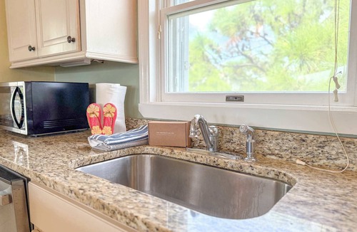 Treasure Beach Village House | Aquapelago Pool pet Friendly SGI Family Home