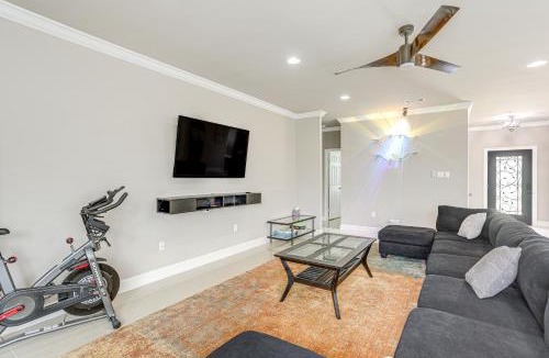 Arabi House | Arabi Home w/Deck: 7 Mi to Downtown New Orleans!