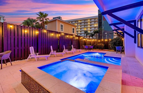 Miramar Beach House | Arcadia Sands: Private Beach, Ocean Views, Pool & Hot tub, Game Room, Bunk Rooms
