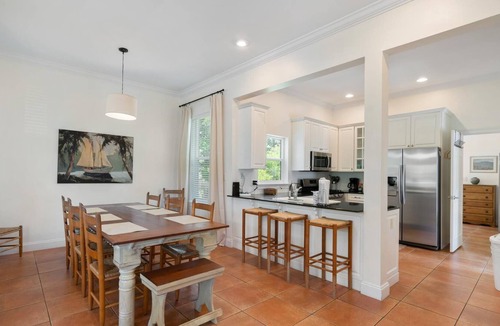 Sugarwood Beach House | "Archer Dunes" Private Pool! 3 Adult Bikes! 250 Steps to the Beach!