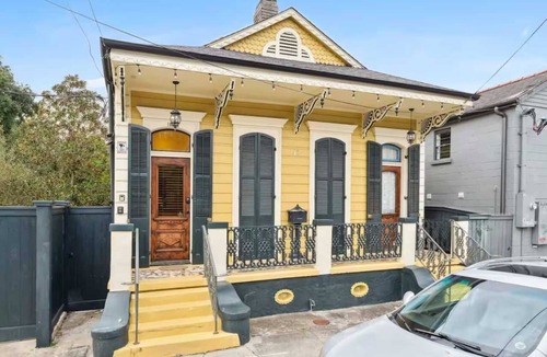 Faubourg Marigny House | Artful Oasis w/Heated Pool & Spa, Steps to FQ