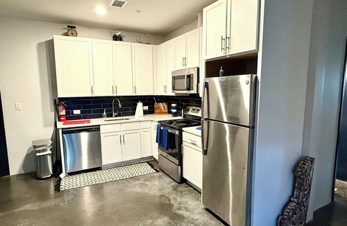 Bywater Apartment | Artistic 2-Bedroom Apartment in Historic Bywater, New Orleans