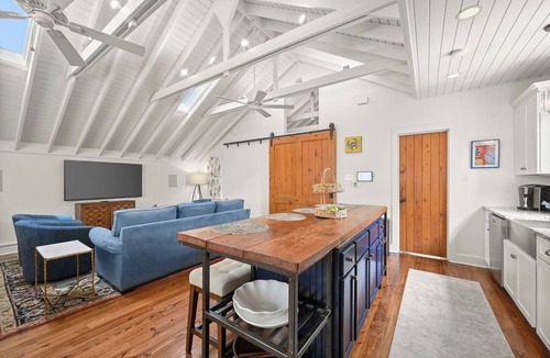 South Baton Rouge House | Artsy 3BR Retreat Near LSU & Highland