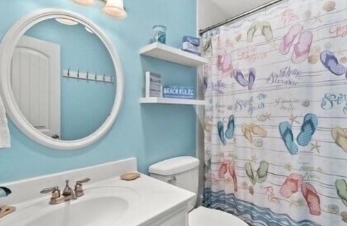 Summer Breeze Condo | Ask about “Last minute specials”! Beach house close to all of the best places!