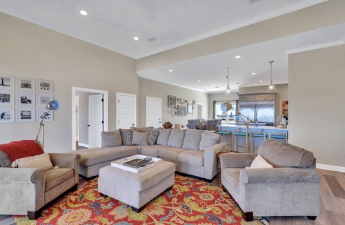 Dauphin Island House | At Last | Beach Front. Book your summer get-away today
