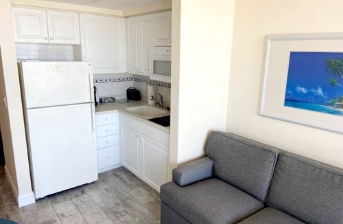 Ortona Park Condo | Atlantic Beach Resort w/1 bedroom, kitchen, outdoor pool, indoor pool, hot tubs