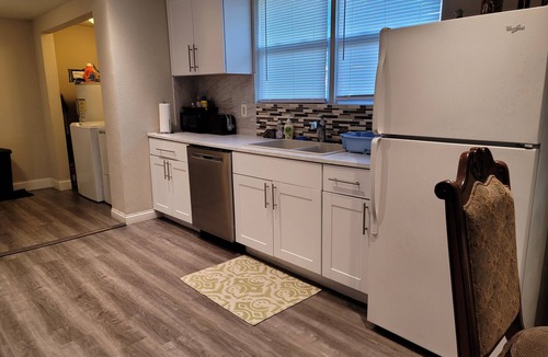Milton House | Attractive house in the center of Milton