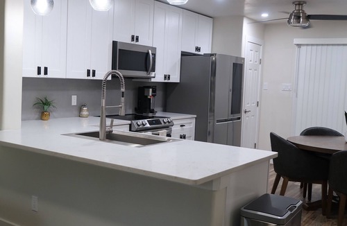 North Austin Civic Association House | Austin 1 bedroom home near Q2 Stadium & Domain, Formula 1