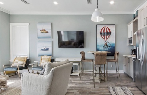 Crescent Beach House | "Awave From It All" Beachfront + Private Pool w/Beach Chairs & Umbrellas Included! Equipped with an Indoor Elevator!