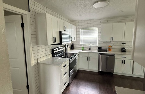 Union Park House | Awesome 3-bedroom house with AC in sunny Orlando