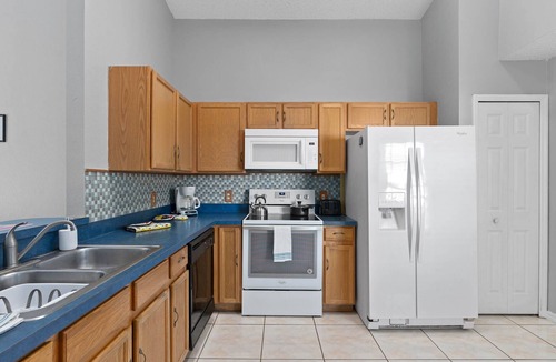 Crescent Lakes House | Awesome 3BR/2BA Home, Private Pool (Extra Daily Charge to Heat), Disney Theme!