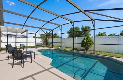 Crescent Lakes House | Awesome 3BR/2BA Home, Private Pool (Extra Daily Charge to Heat), Disney Theme!